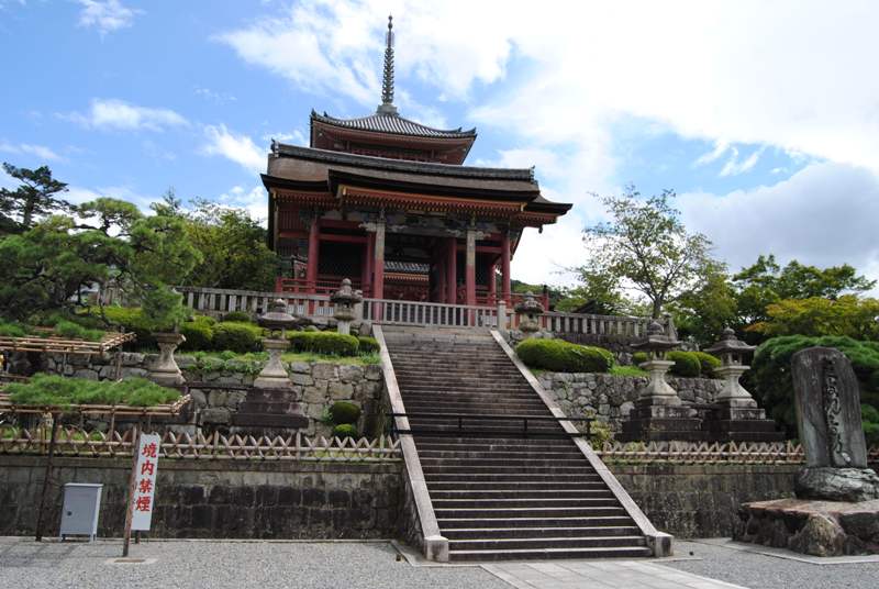 Kiyomizu-dera temple  3